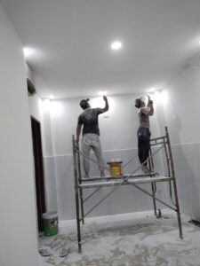 Sơn Nước Lại Nhà Cũ