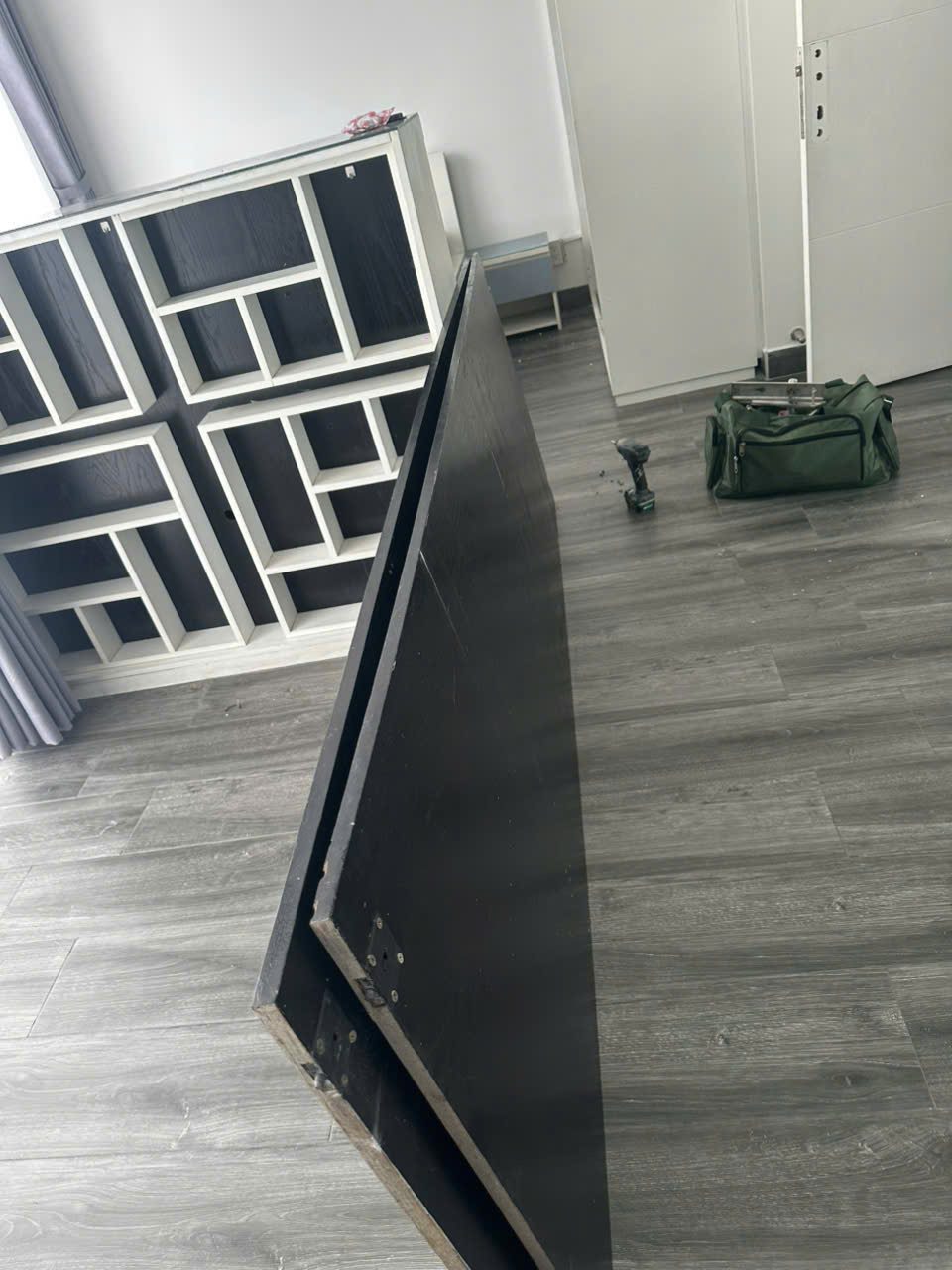 SỬA CỬA LÙA TỦ